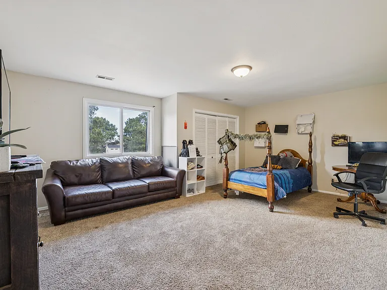 Appaloosa Rd — Photo 25