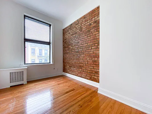 Rented by City Connections Realty | media 19