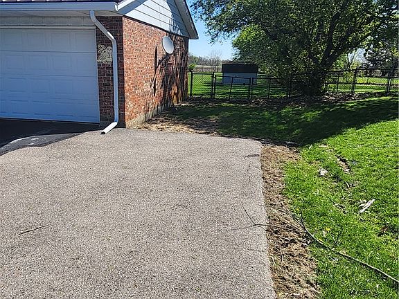 5th image of 1262 Surface Rd
