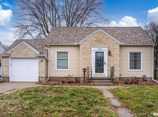 1638 W 35th St, Davenport, IA