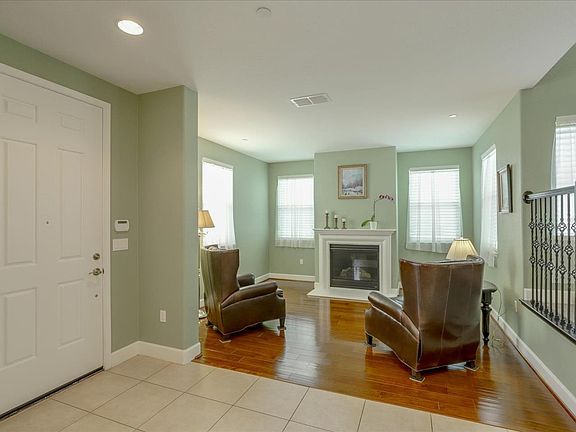 5th image of 255 Mystery Creek Ct