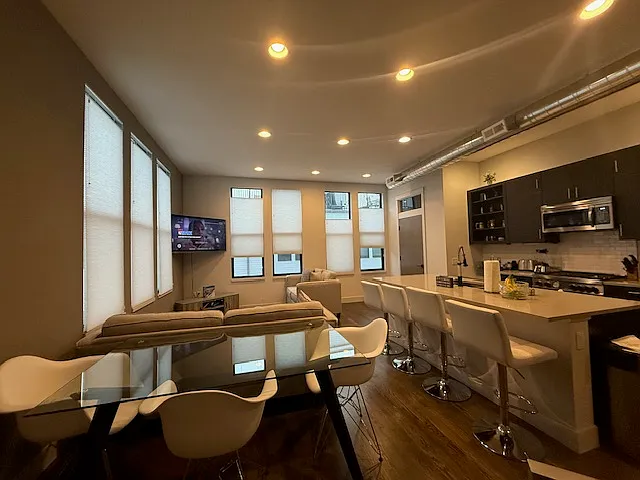 3321 N Downing St — Photo 11