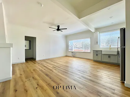 Floor plan 305