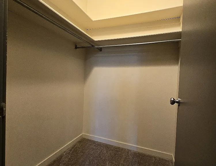 1600 W Pinebrook Blvd S #F8 — Photo 23