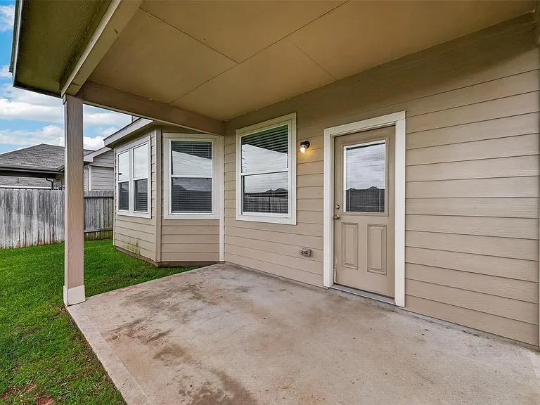 24902 Signorelli Way — Photo 19