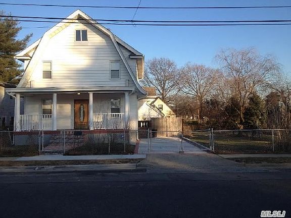 2nd image of 363 Lenox Ave