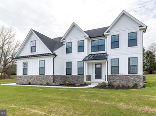209 Old State Rd, Royersford, PA 19468