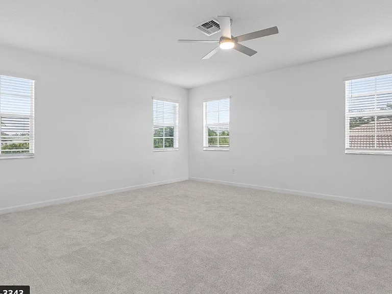 6843 Cobia Cir — Photo 15