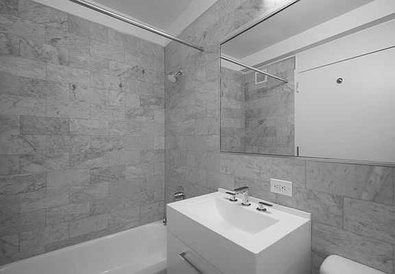 5th image of 75 W End Ave APT C16g