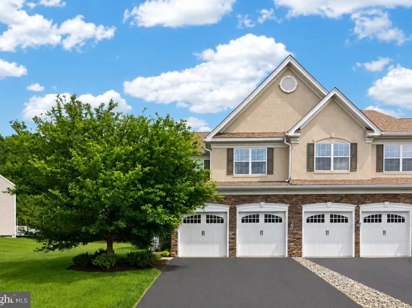 2411 Copper Creek Rd, Chester Springs, PA 19425