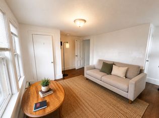 40 Seafoam Ave #2, Winthrop, MA 02152