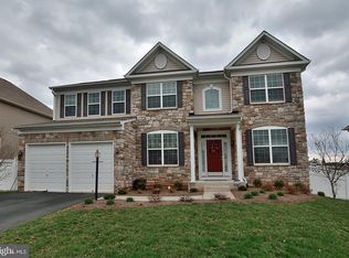 14452 Hamill Run Dr, Gainesville, VA 20155