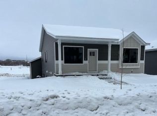 5311 56th St NW, Rochester, MN 55901