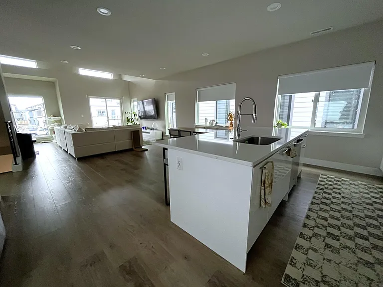 4179 SE 68th Ave — Photo 16