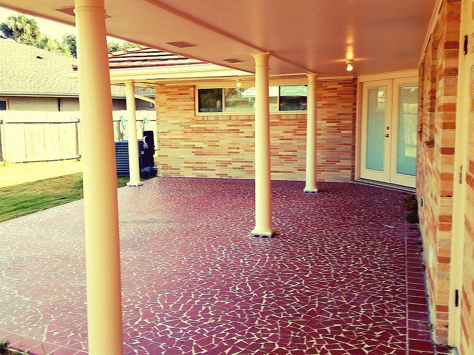 2nd image of 7241 Canal Blvd