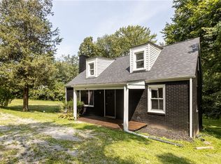 146 Ridgewood Rd, Coraopolis, PA 15108