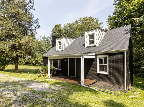 146 Ridgewood Rd, Coraopolis, PA 15108