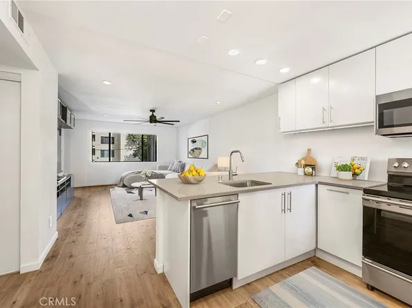 2332 E 17th St Unit 104, Long Beach, CA 90804
