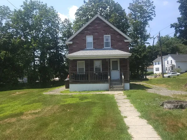 266 Oxford St N, Auburn, MA 01501