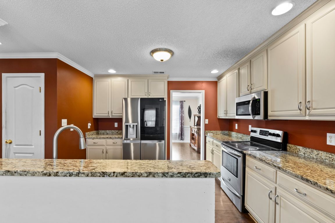 140 Moss Pointe Dr, Mcdonough, GA 30253 MLS 10248458 Zillow