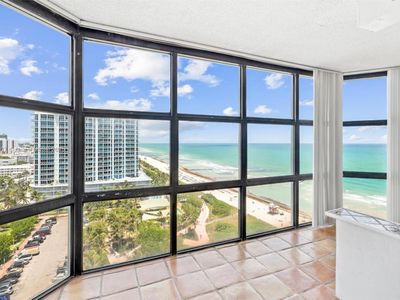 6423 Collins Ave APT 1607, Miami Beach, FL, 33141