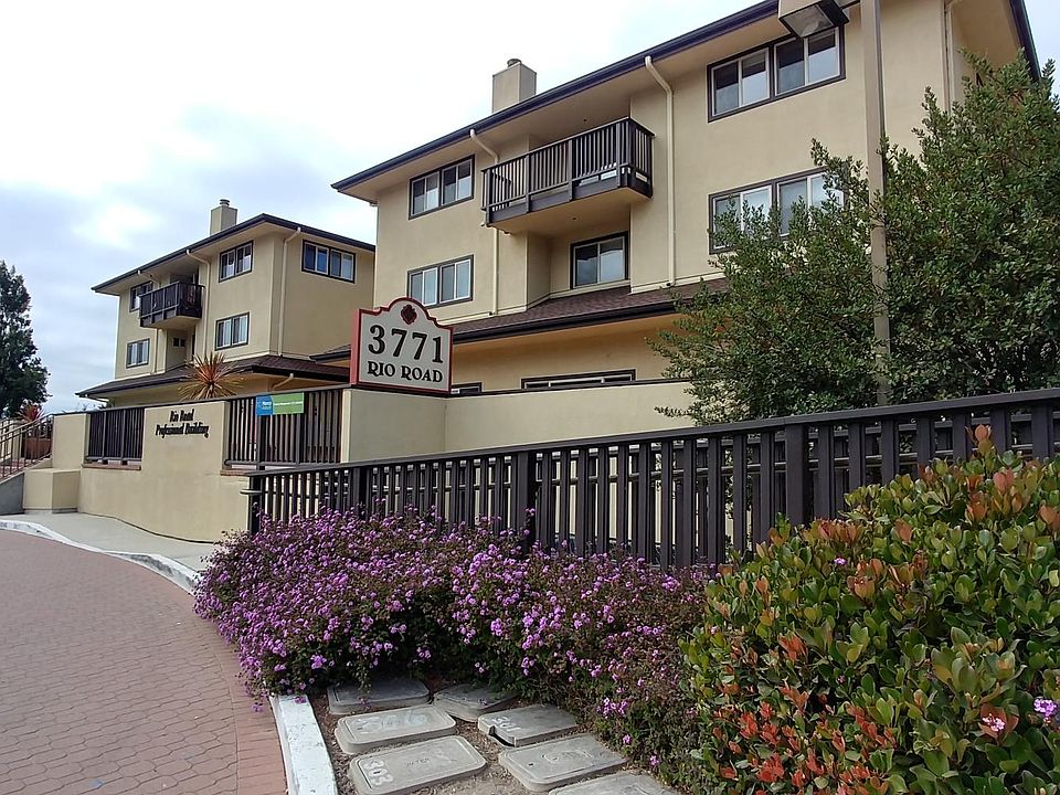 2nd image of 3771 Rio Rd #0