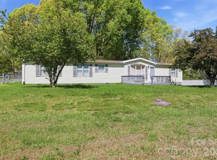 1235 Cheyenne Oaks Dr, Claremont, NC 28610