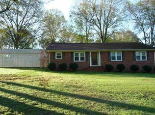 740 Old Furnace Rd, Boiling Springs, SC 29316