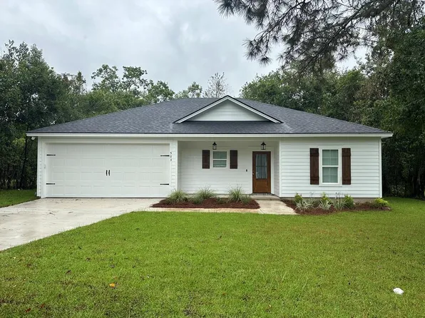 503 Weaver St, Hahira, GA 31632