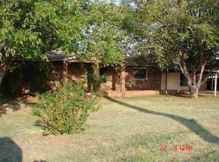 1500 N Victoria Ave, Iowa Park, TX 76367