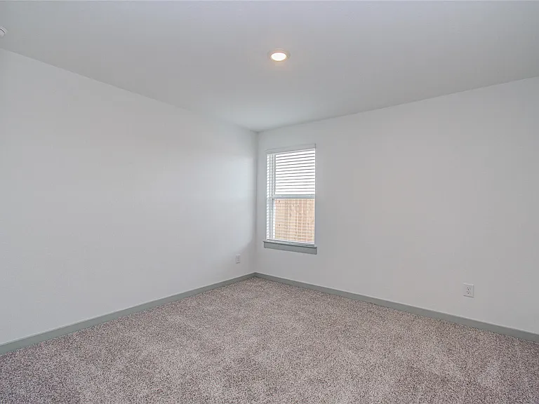 13922 Bay Crst — Photo 21
