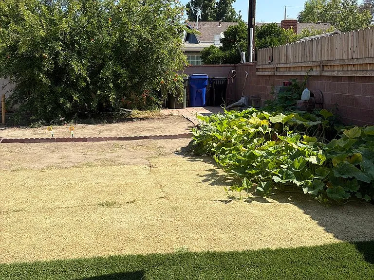 9719 Priscilla St — Photo 11