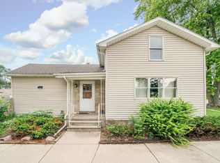 145 W Grant St, Waterman, IL 60556