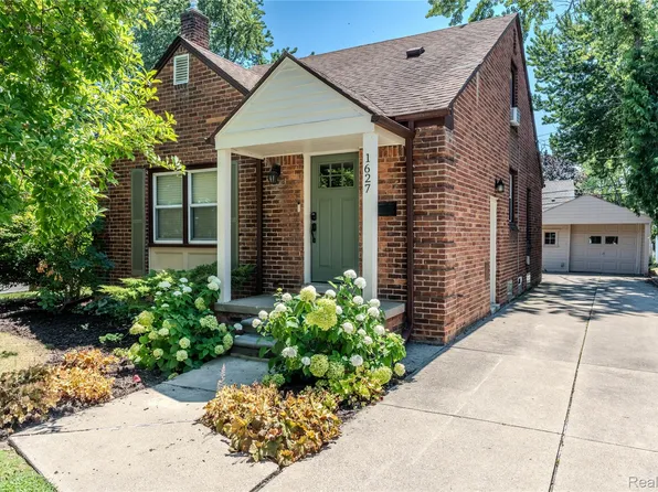 1627 Columbia Rd, Berkley, MI 48072