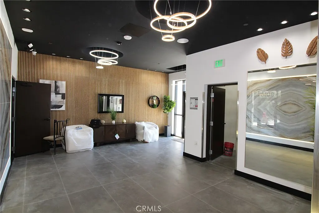 1 bed, 783 sqft, $1,895 — Photo 4