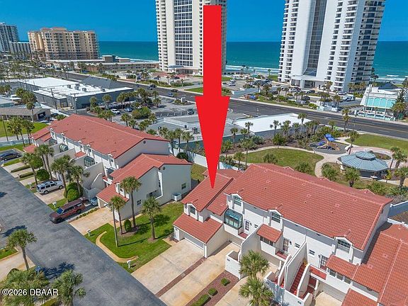 3rd image of 208 Florida Shores Blvd