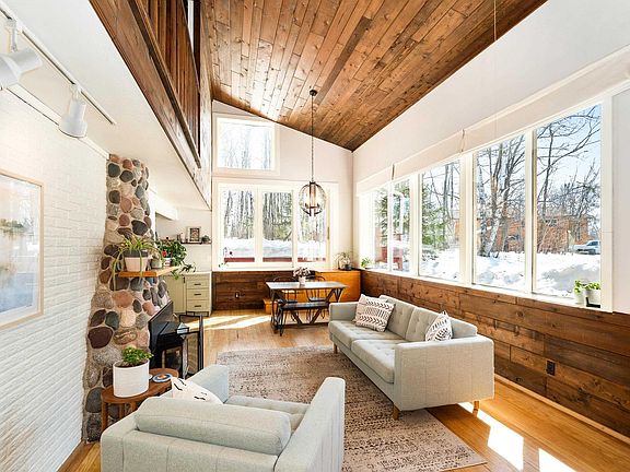 4th image of 4286 Lavaque Rd