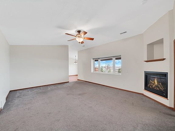 4th image of 2430 Smith Ave