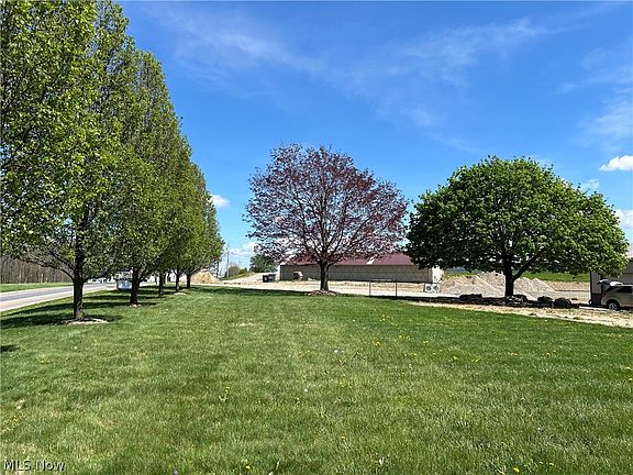 3rd image of 6050 Township Road 606