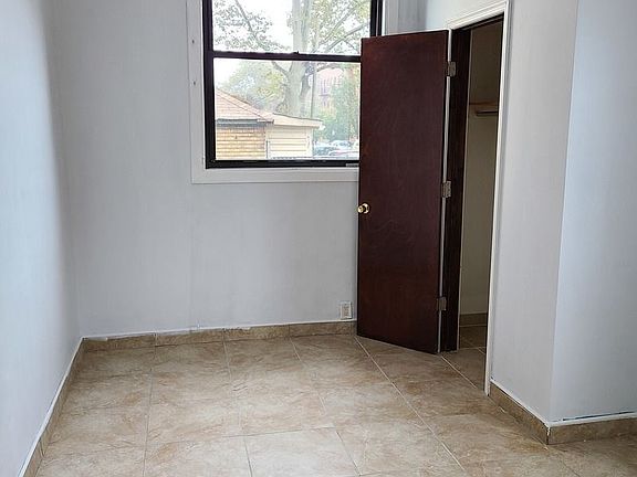 5th image of 30-70 29th St #1