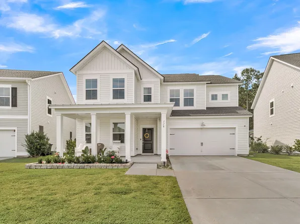 118 Red Bluff St, Summerville, SC 29483