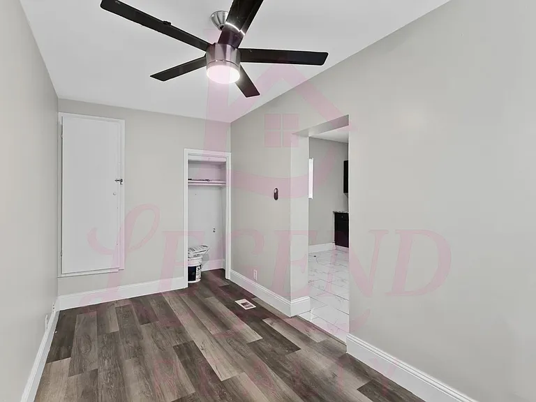 3245 Texas Ave — Photo 9