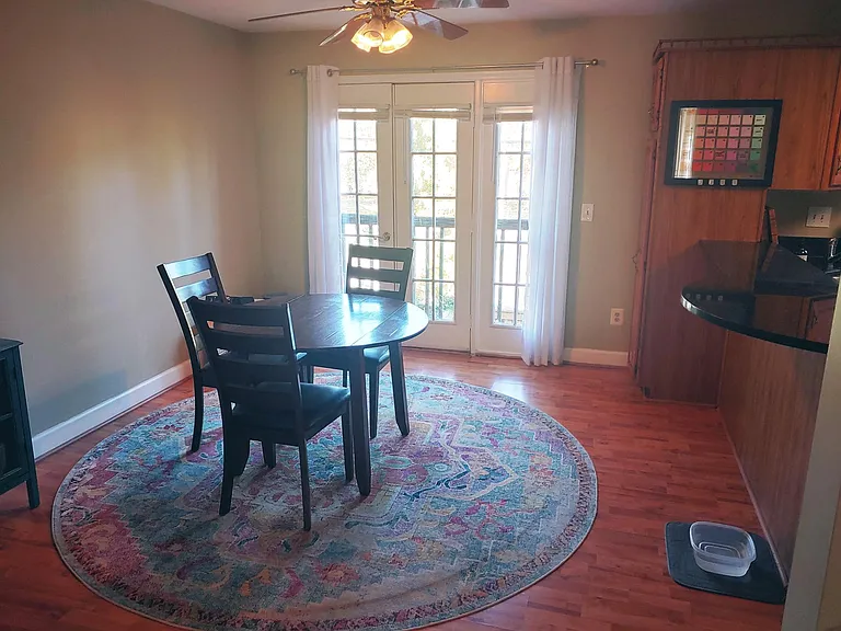 8013 Merry Oaks Ct — Photo 7