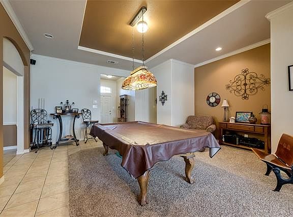 5th image of 704 Royal Oak Ct