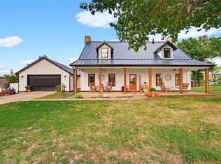 358 S Pianalto Rd, Springdale, AR 72762