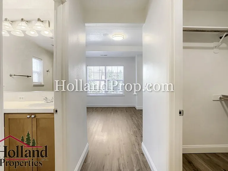 6148 SW Vinwood Ter — Photo 21