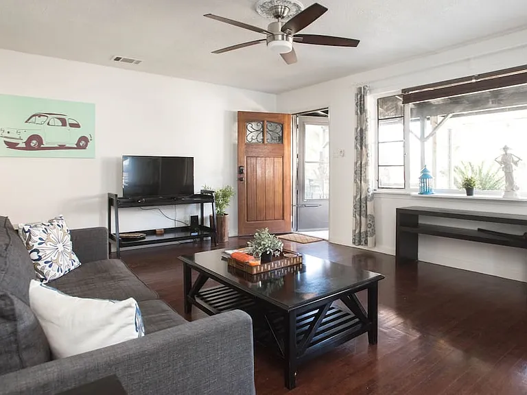 909 Chote Ave — Photo 9