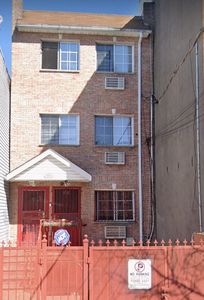 301 Montauk Avenue, Brooklyn, NY, 11208