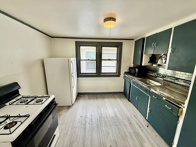 134 Philadelphia St #UPPER — Photo 4