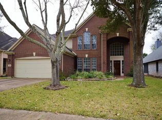 7018 Maid Stone Dr, Pasadena, TX 77505